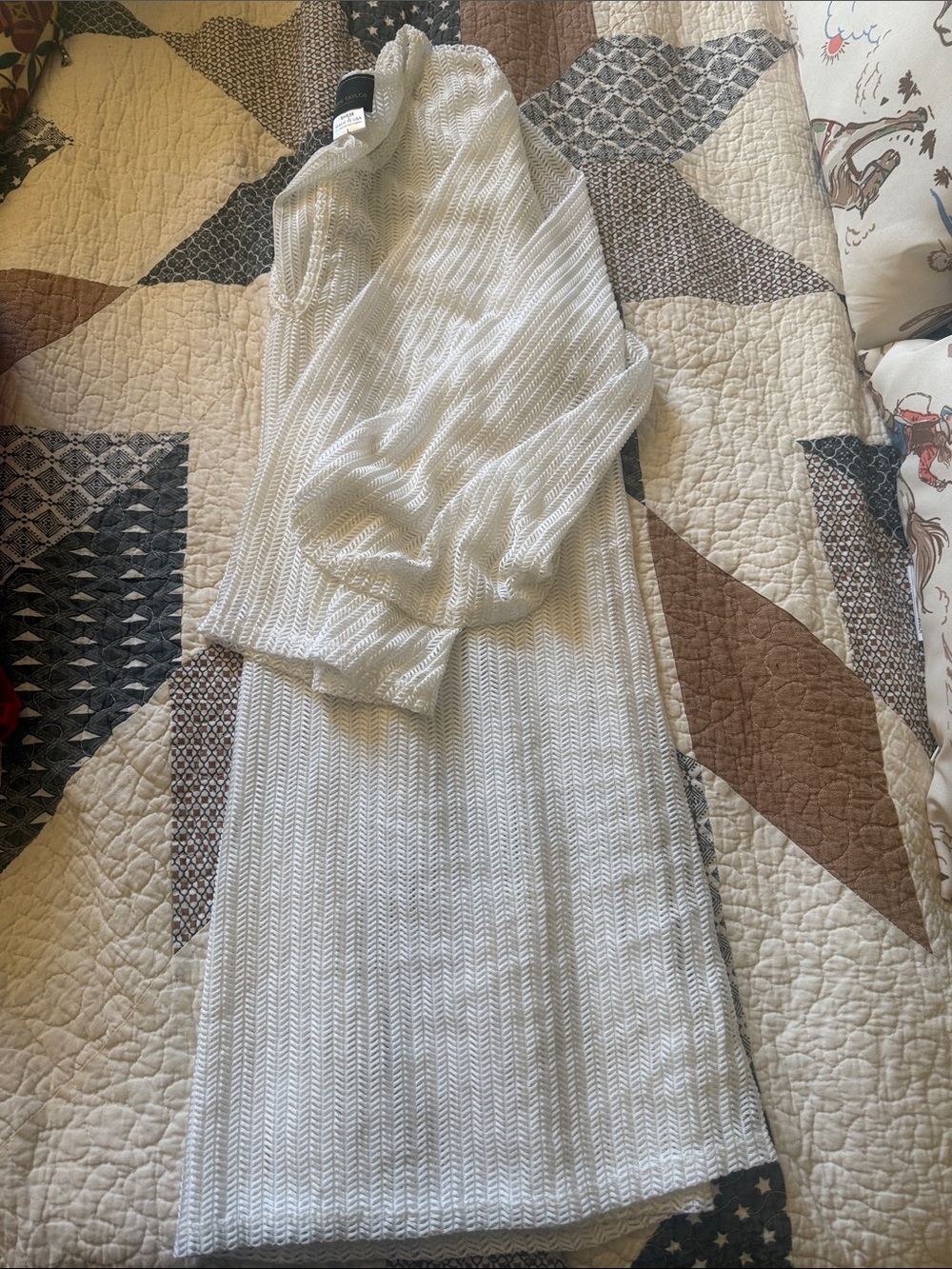 Jordan Taylor Cream Long Sleeve Knit Maxi Dress